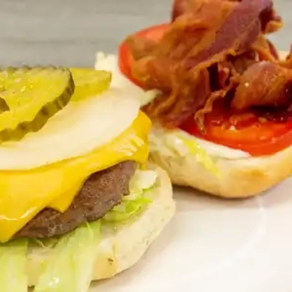 Bacon Cheeseburger